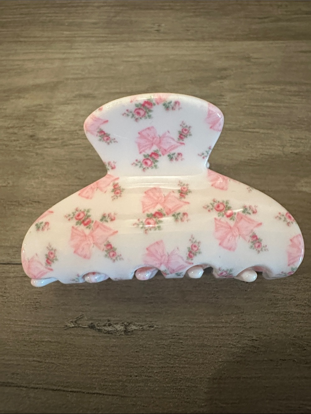 LoveShackFancy Pink Floral  Hair Claw Clip - Picture 4 of 4